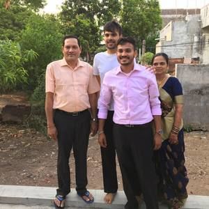 Meet your Posher, Harsh